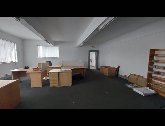 3,876M² FACTORY TO LET IN ALRODE